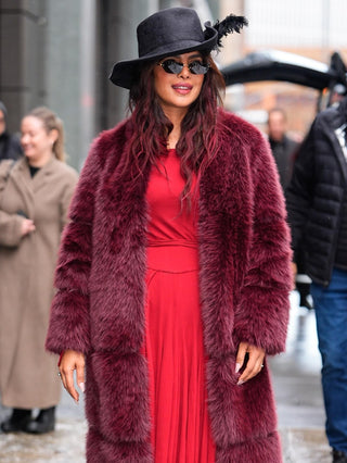  Priyanka Chopra Burgundy Fur Coat