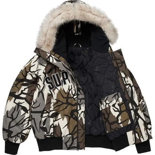 Supreme GORE-TEX N-2B Predator Camo
Jacket For Men & Women